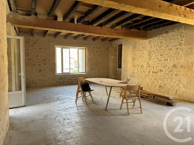 maison à vendre - 6 pièces - 210.94 m2 - ST SEURIN DE CADOURNE - 33 - AQUITAINE - Century 21 Pey Berland