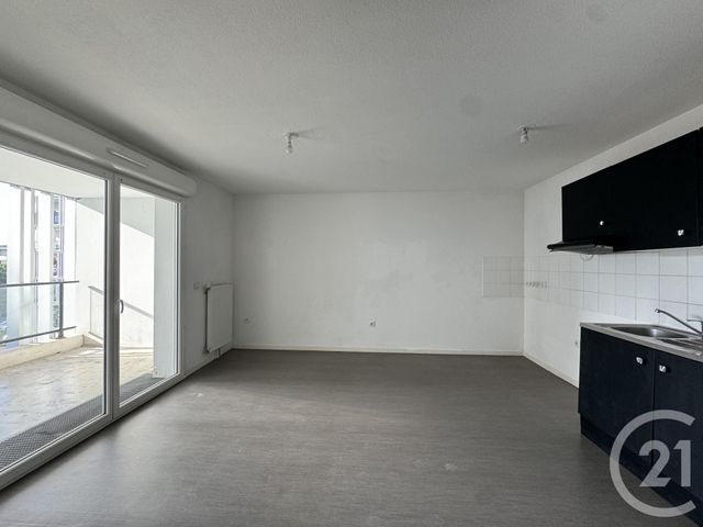 Appartement T2 à vendre - 2 pièces - 40.94 m2 - CENON - 33 - AQUITAINE - Century 21 Pey Berland